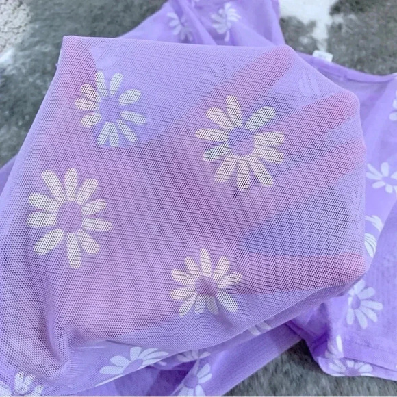 Full Tilt Daisy Mesh Tee - Picture 7 of 10